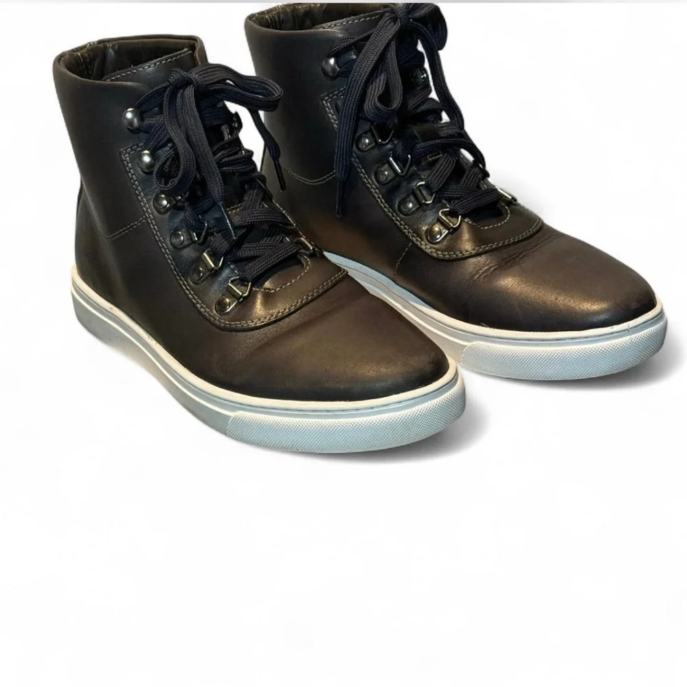 Helm Navy Leather “The Charlie” Ankle High Boots Sz 8.5M
